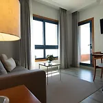 Galatea 4* Paxarinas