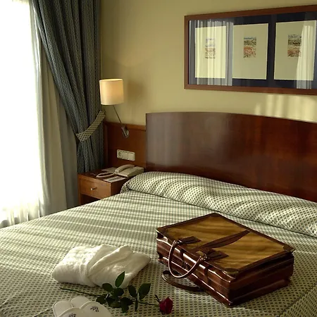 Отель Galatea 4*