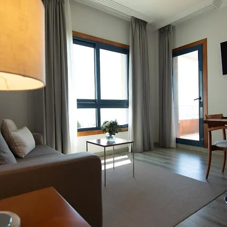 Galatea 4* Paxarinas