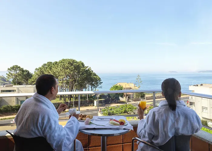 Galatea 4* Paxarinas